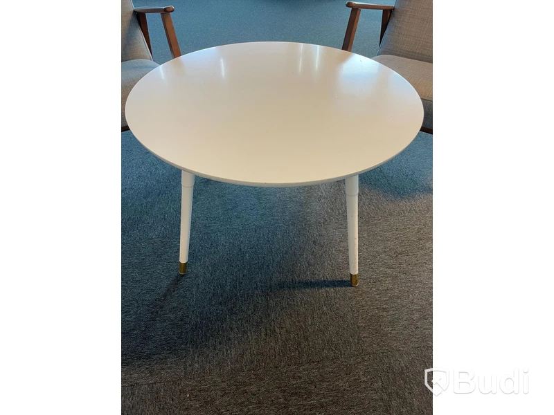 Loungemöbler 2st fåtöljer 1st bord