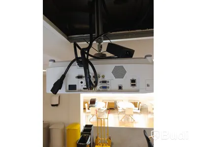 Projektor Ricoh, Lampa: 75 tim, återstående lamptid 98 procent