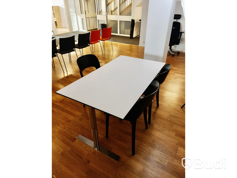 Matbord med 3st stolar 140x80x72 cm