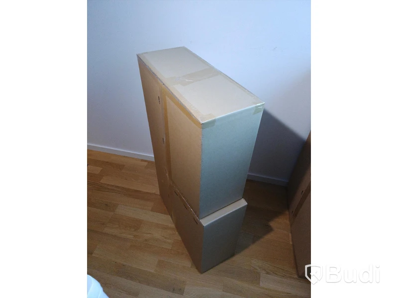 Kontorsstol IKEA Markus, Ny, Obruten förpackning.