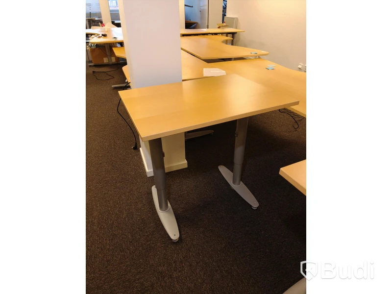 Bord 80x60, manuellt höj- och sänkbart