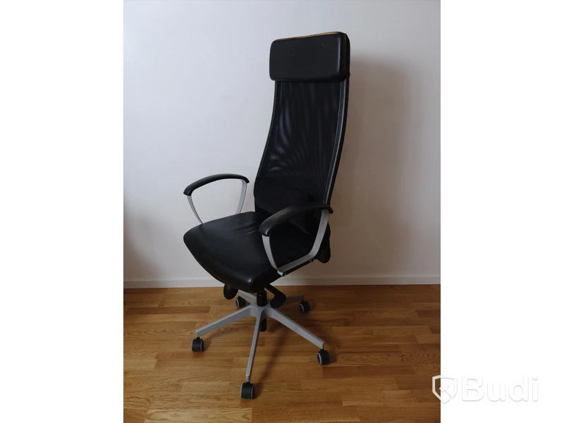 Kontorsstol IKEA MARKUS med extra stödkudde