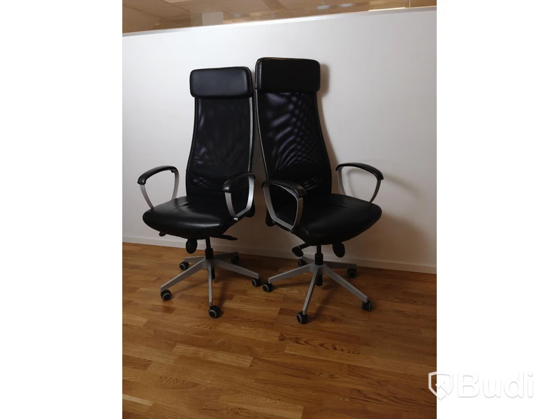 Kontorsstolar Ikea Markus 2st, defekta armstöd