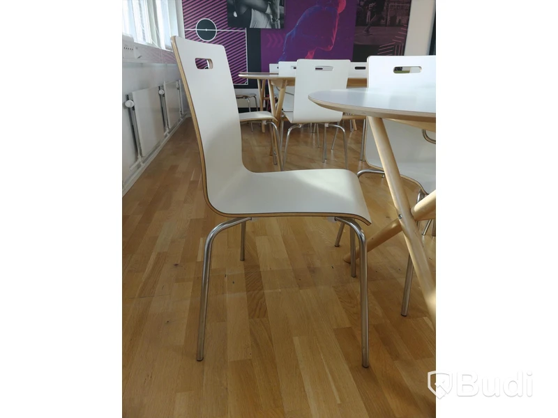 Matbord med 6st stolar L:185 cm B:90 cm H:72,5 cm
