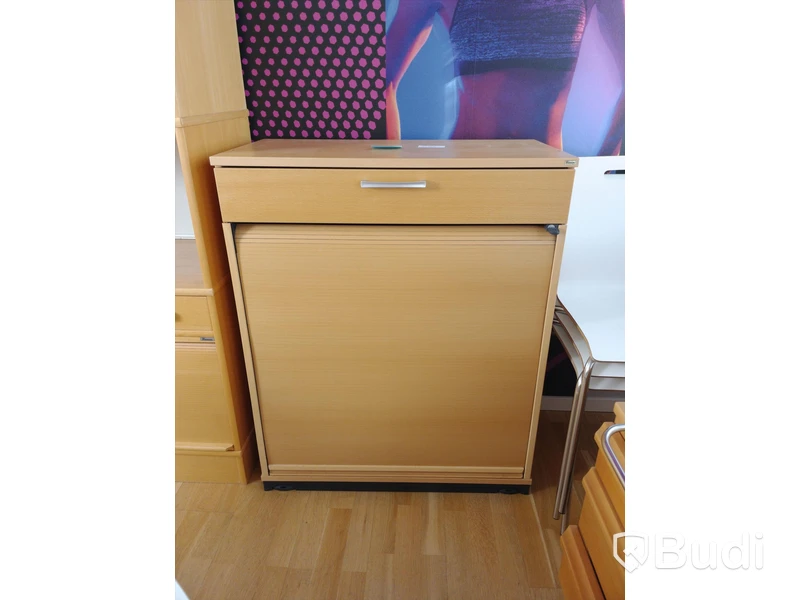 Skåp med låsbart jalusi Kinnarps 98x80x40 cm