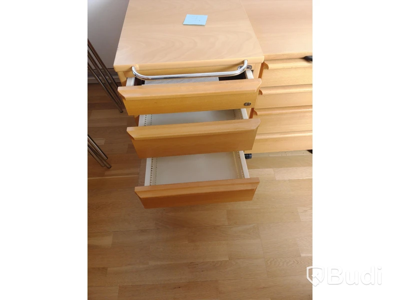 Hurts kinnarps 43x65x61, saknar nyckel