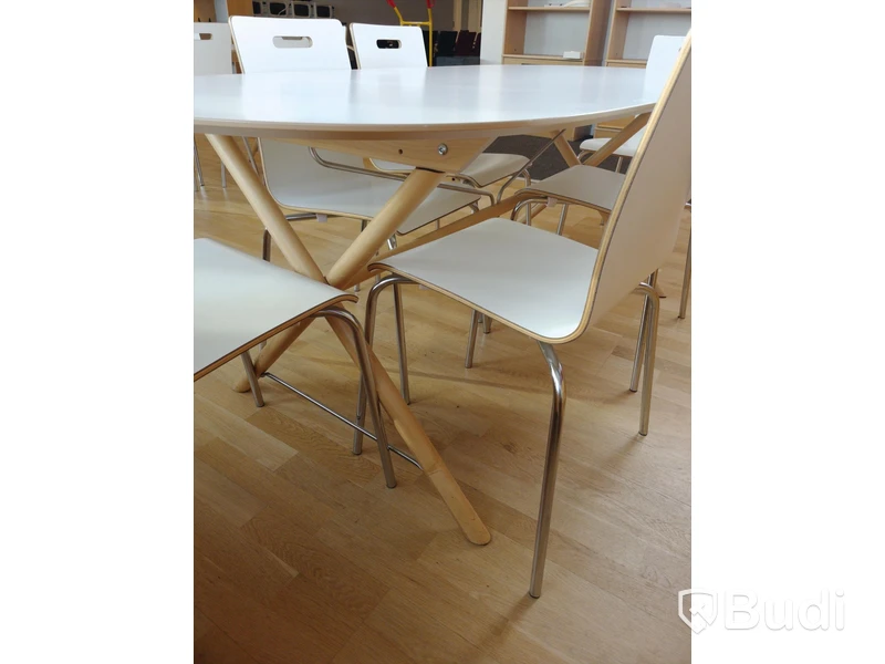 Matbord med 6st stolar L:185 cm B:90 cm H:72,5 cm