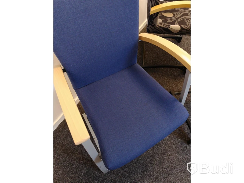 Stolar Kinnarps 3st