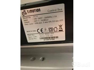 Höj- och sänkbart skrivbord - Ikea BEKANT, inkl skrivbordslampa.