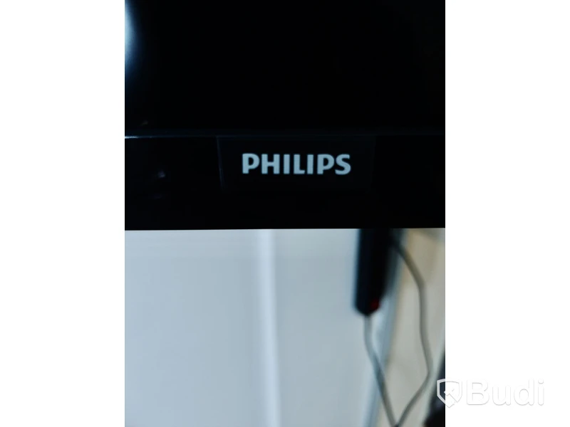 TV - Philips, 50”, inkl fjärrkontroll och väggfäste.