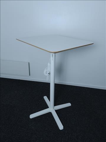 Ståbord - Ikea, BILLSTA, trä och metall.