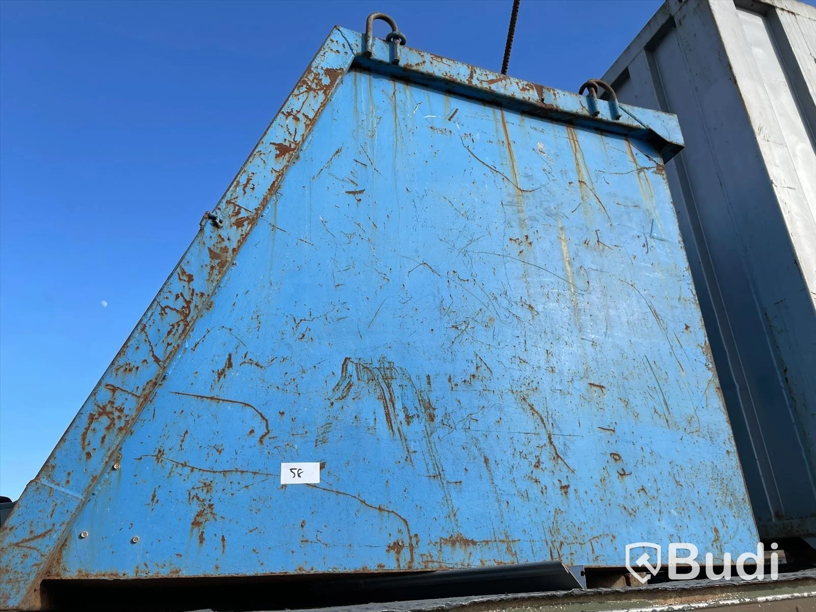 Lyftbar liten container BM-fäste