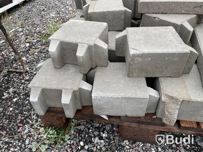 Marksten, plattor, betongblock samt passbitar