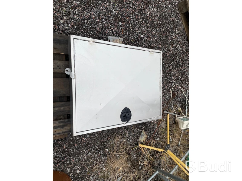 Rostfritt inbyggnadsskåp oanvänt. 1000x800 mm