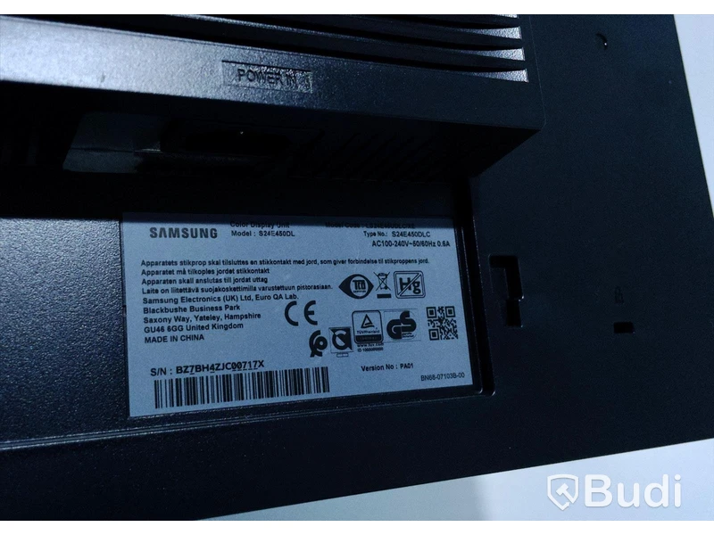 Datorskärmar  2st SAMSUNG S24E450 samt dockstation KENSINGTON USB3.0 superspeed dock