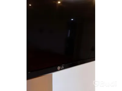 Tv LG 49UJ630V inklusive rullbart ställ & fjärrkontroll
