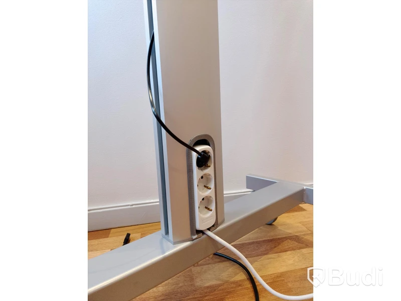 Tv LG 49UJ630V inklusive rullbart ställ & fjärrkontroll