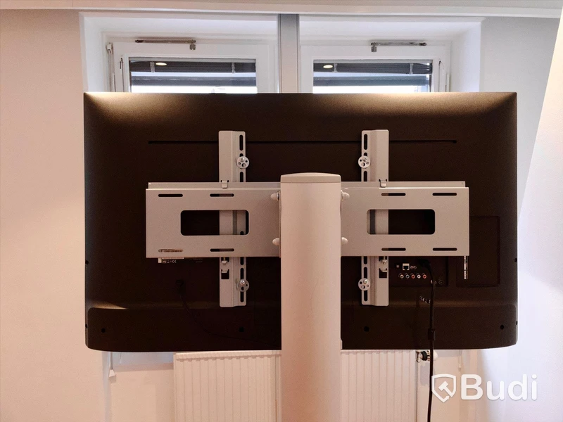 Tv LG 49UJ630V inklusive rullbart ställ & fjärrkontroll