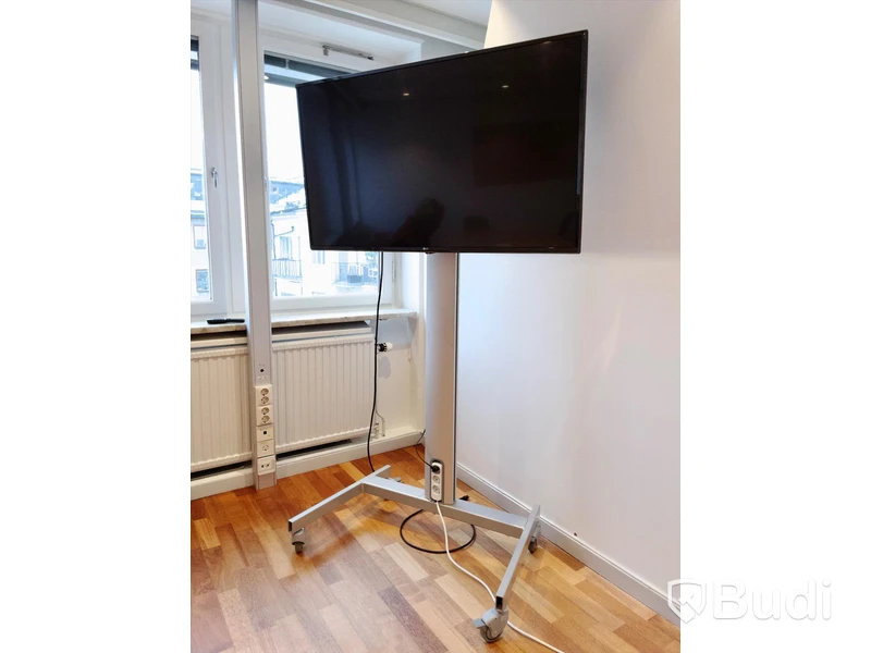 Tv LG 49UJ630V inklusive rullbart ställ & fjärrkontroll
