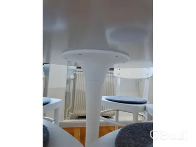 Köksbord med 5st stolar IKEA