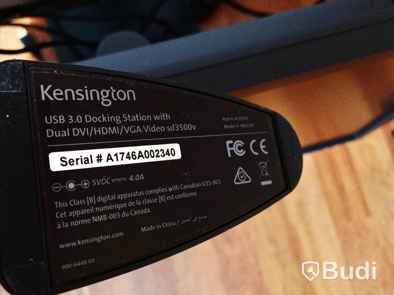 Datorskärmar 2st SAMSUNG S24E450 ink dockstation KENSINGTON USB3.0 superspeed dock