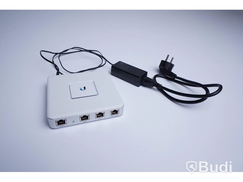 UBIQUITY UniFi Security Gateway ink strömadapter