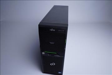 Server Fujitsu Siemens Primergy TX200 S7, 96 GB RAM, Intel Xeon, 6x300 GB SAS 10K HD
