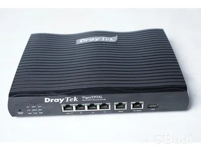 Switch och Router - cnMatrix EX1028-P och Draytek Vigor 2926L