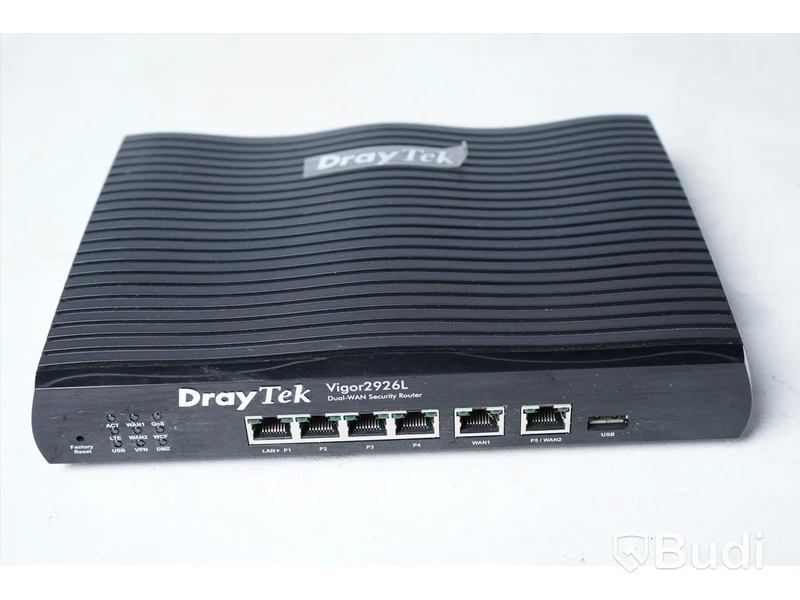 Switch och Router - cnMatrix EX1028-P och Draytek Vigor 2926L