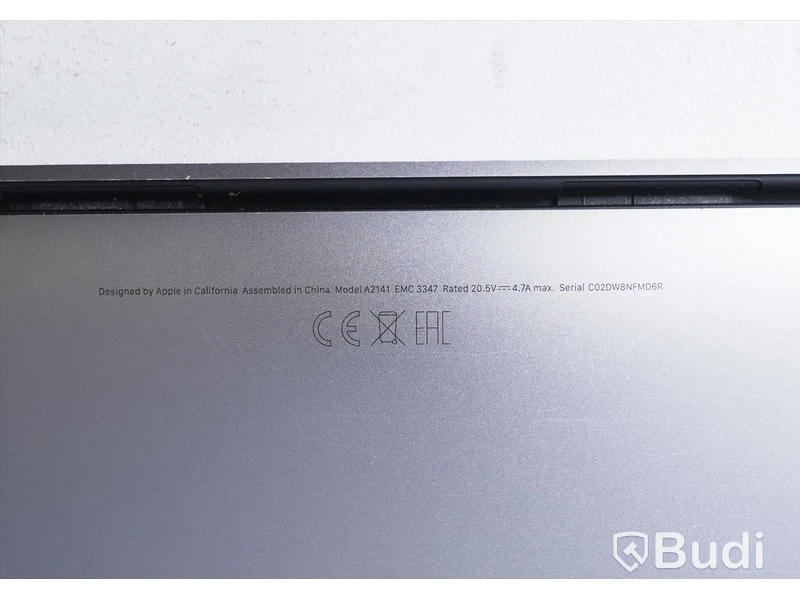 Macbook Pro - 16 tum 2019, model A2141, laddare medföljer