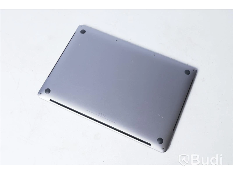 Macbook Pro - 16 tum 2019, model A2141, laddare medföljer