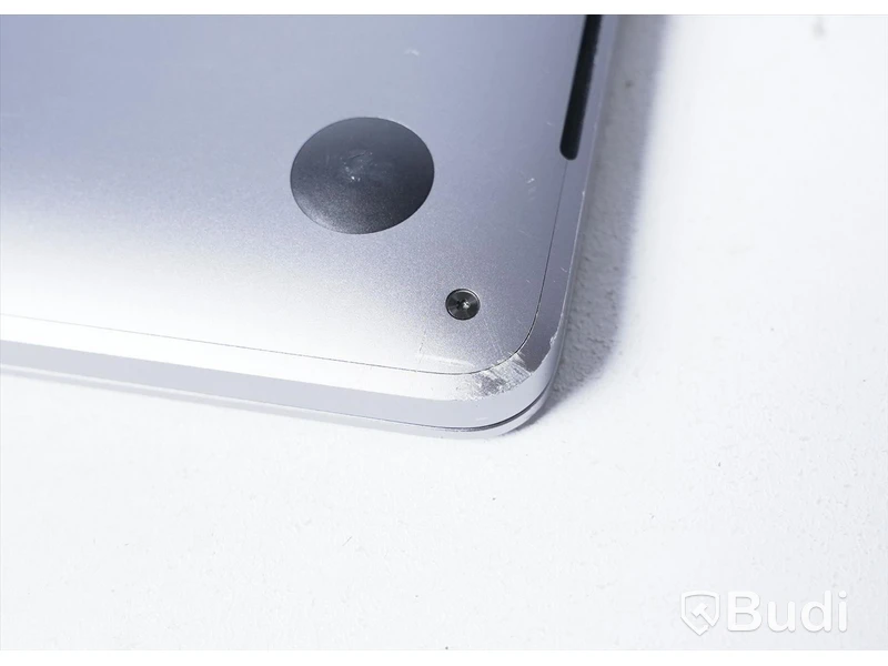 Macbook Pro - 16 tum 2019, model A2141, laddare medföljer
