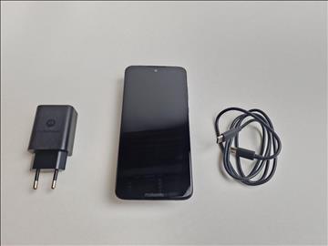 Mobil Motorola moto g 7 Plus 64GB, med originalförpackning, inkl. laddare.