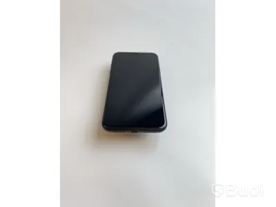 Mobil Apple iPhone Xr 64GB. inkl laddare. OBS! Skrapad skärm