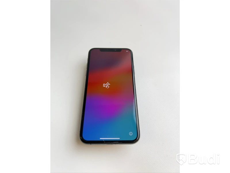 Mobil Apple iPhone Xs 64GB. inkl laddare. OBS! Sprucken fram/baksida