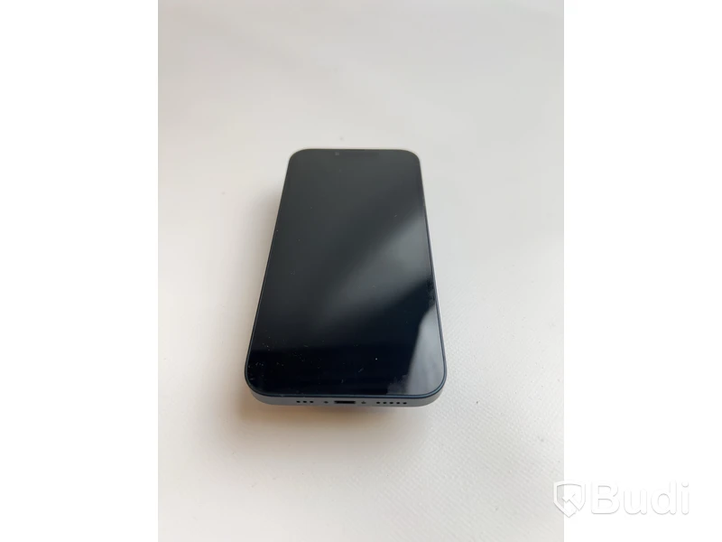 Mobil Apple iPhone 13 128GB OBS! Skrapad skärm