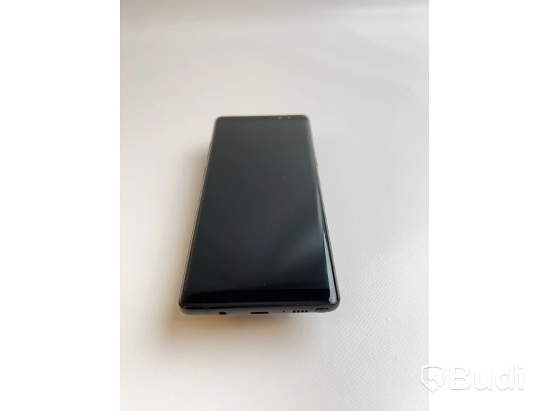 Mobil Samsung Galaxy Note 8 64GB OBS! Skrapor på skärmen