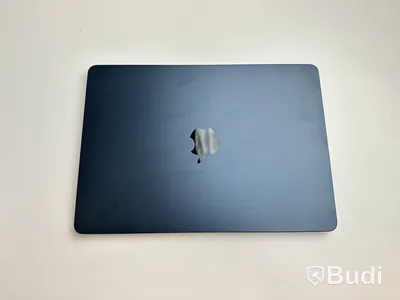 Dator Apple MacBook Air 2022 M2 med originalförpackning