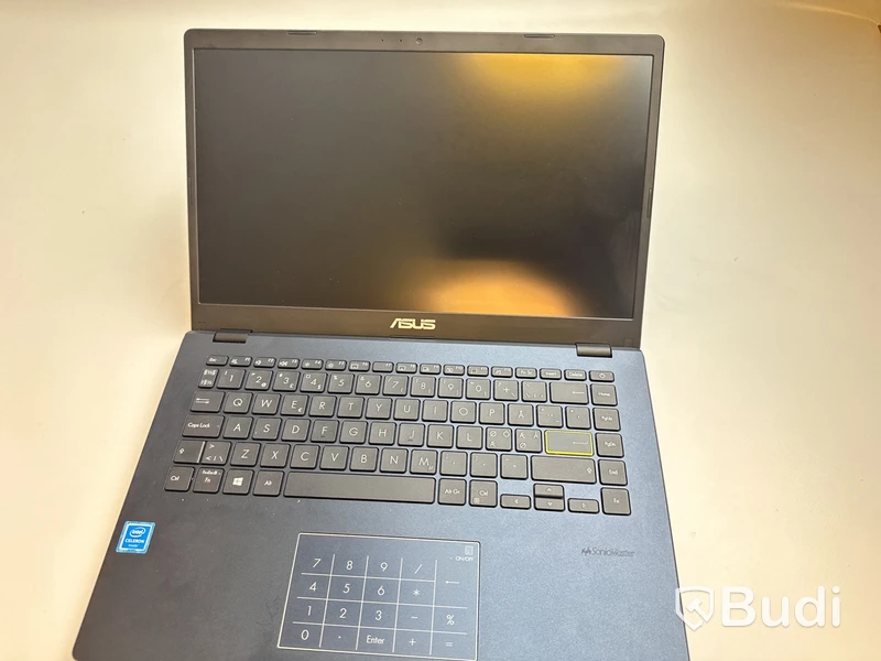 Dator Asus E410MA 14 tum inkl Laddare