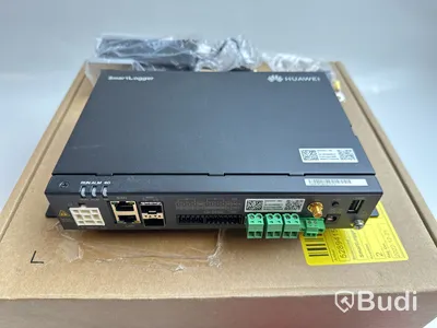 Huawei SmartLogger 3000 med tillbehör.