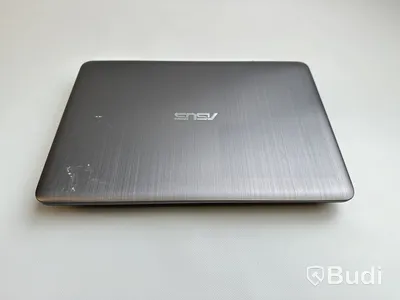 Dator Asus Notebook E403N inkl. laddare.