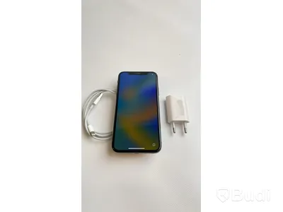 Mobil Apple iPhone X 64GB. inkl laddare. OBS! Trasig baksida