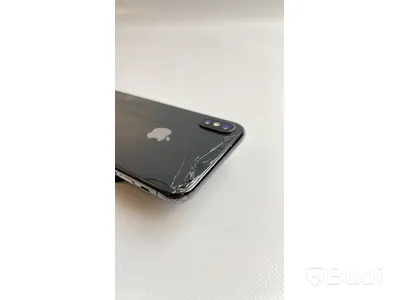 Mobil Apple iPhone X 64GB. inkl laddare. OBS! Trasig baksida