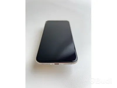 Mobil Apple iPhone X 64GB. inkl laddare. OBS! Sprucken fram/baksida