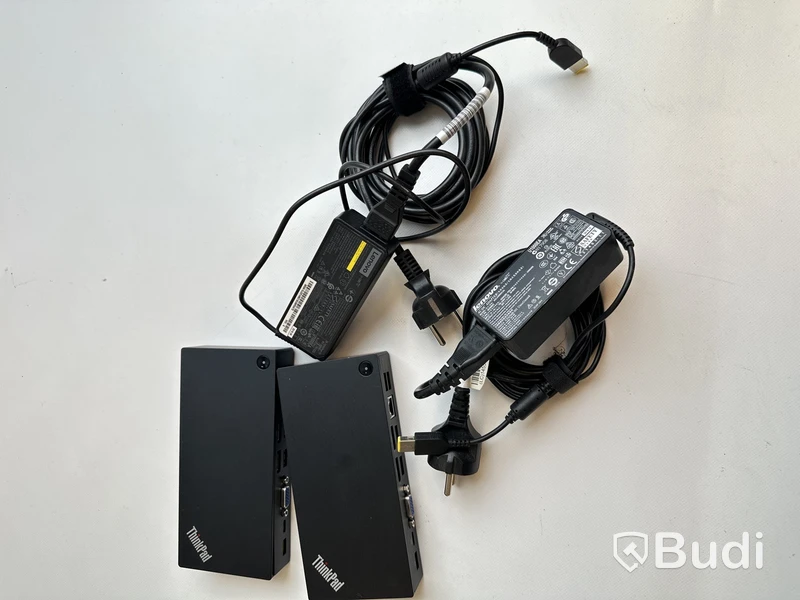 2 st. Lenovo ThinkPad USB-C Dock inkl. strömkabel.
