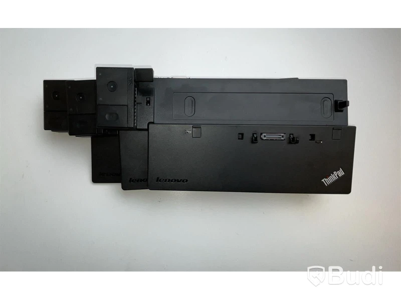 3 st. Lenovo ThinkPad Pro Dock 40A1 inkl. Strömadapter.