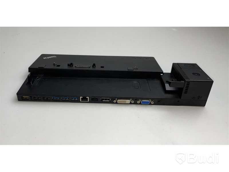 3 st. Lenovo ThinkPad Pro Dock 40A1 inkl. Strömadapter.