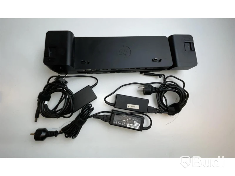 3 st. HP UltraSlim dockningsstation inkl. strömkabel.