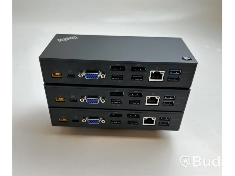 3 st. Lenovo ThinkPad USB-C Dock inkl. strömkabel.