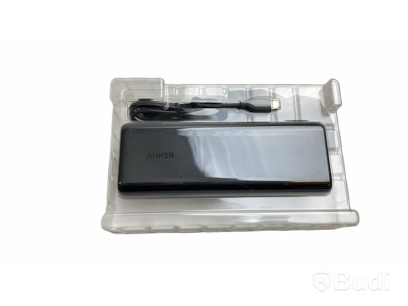Anker PowerCore 20100 mAh Nintendo Switch Edition.